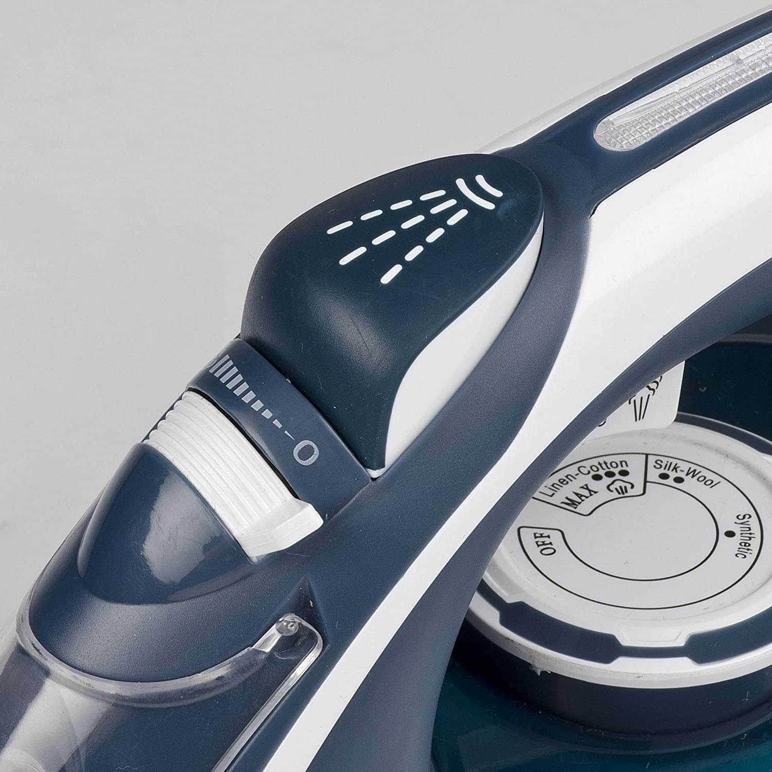 FERRO DA STIRO GIRMI 2200W