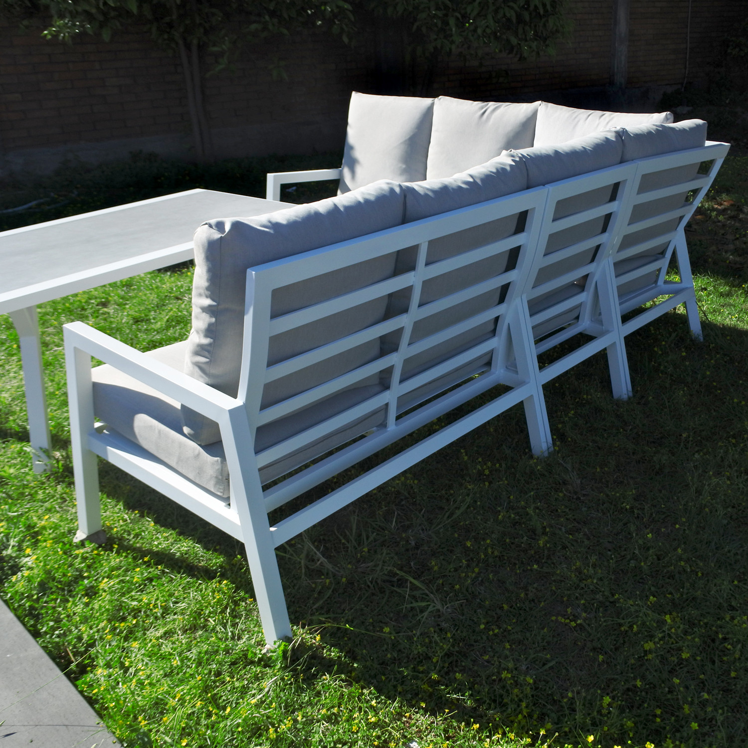 SALOTTO ANGOLO ALLUMINIO BIANCO CM.250X195