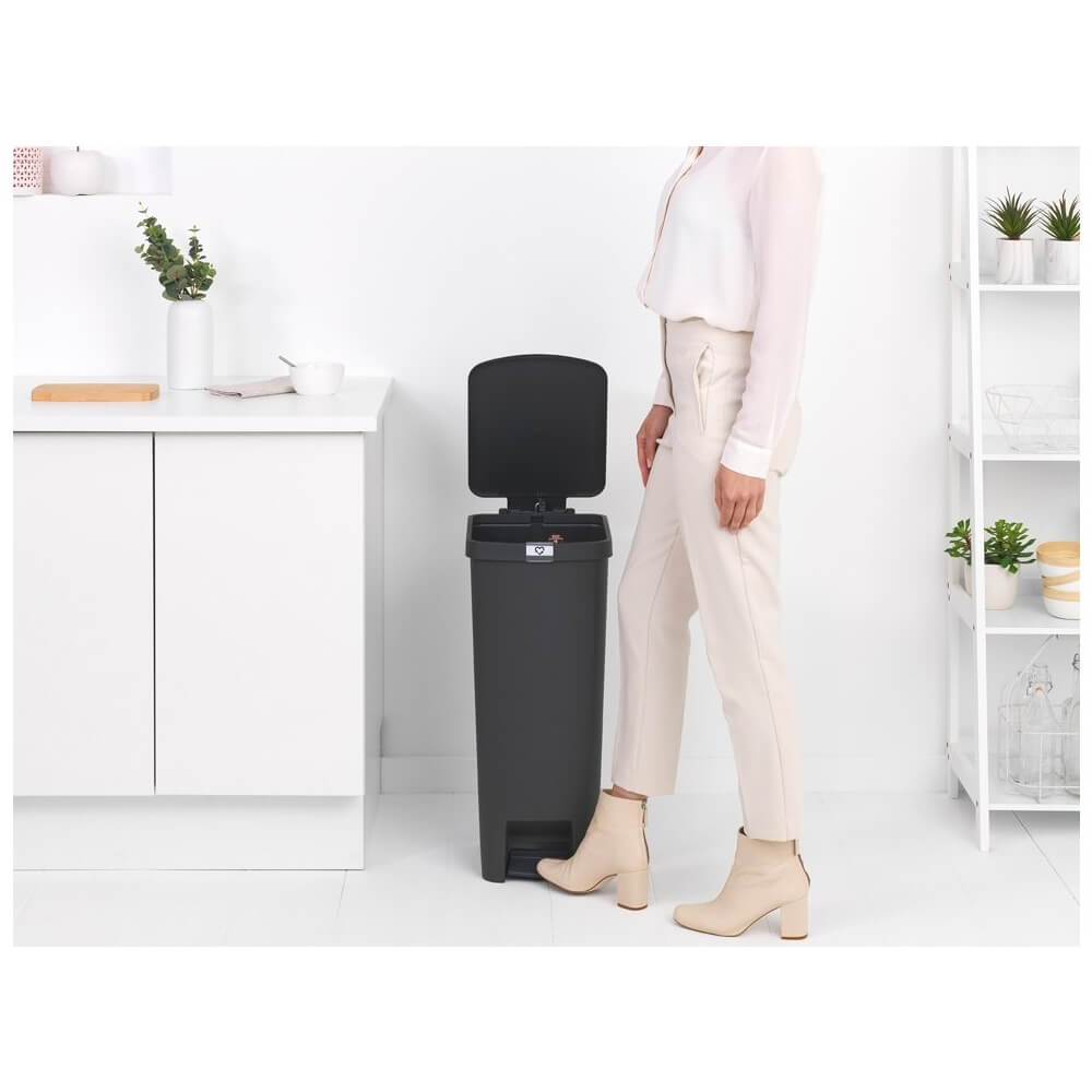 PATTUMIERA A PEDALE STEPUP 40L.DARK GREY