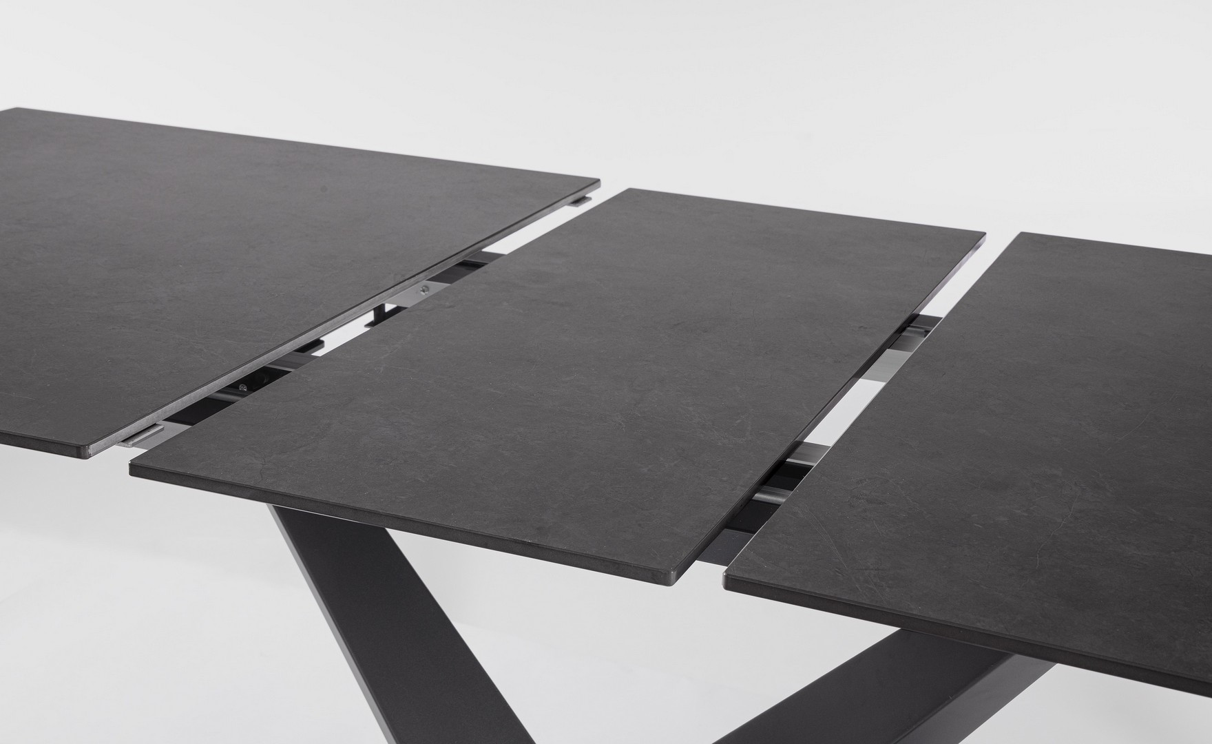 TAVOLO IN GRES EFF.MARMO CM.160/200X90X75H NERO