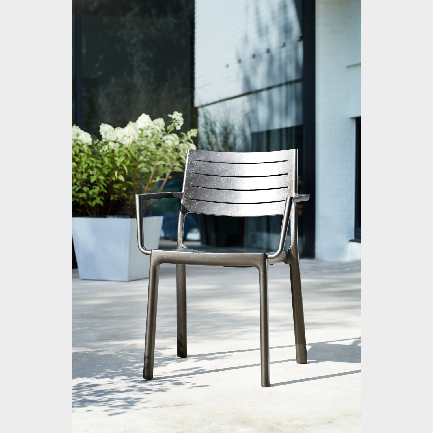 POLTRONA RESINA METALINE CAST IRON