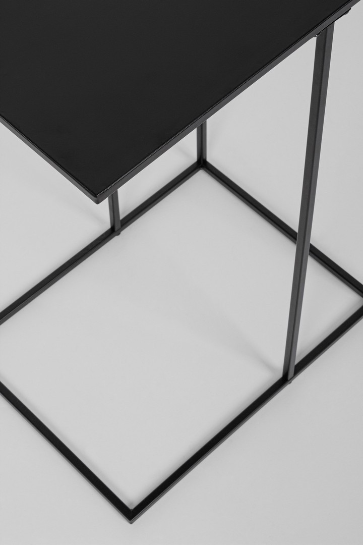 TAVOLINO RETT. CM. 40X30X58H NERO
