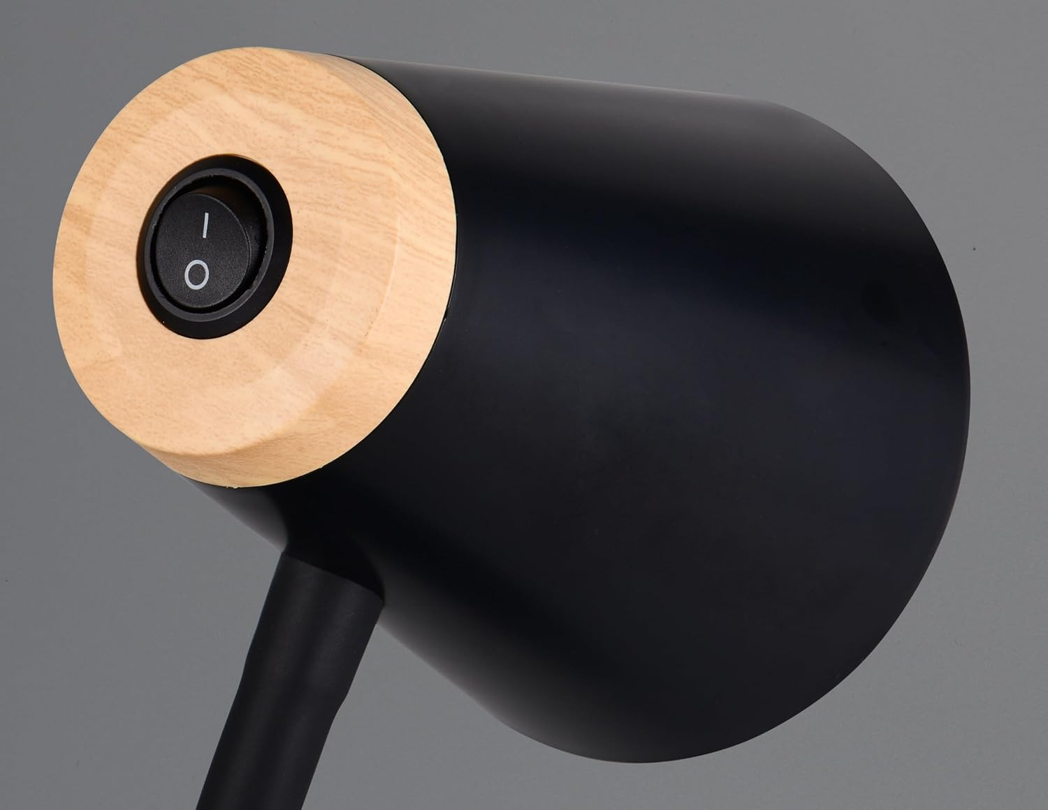 PONGO LAMPADA STUDIO LED NERA H.36
