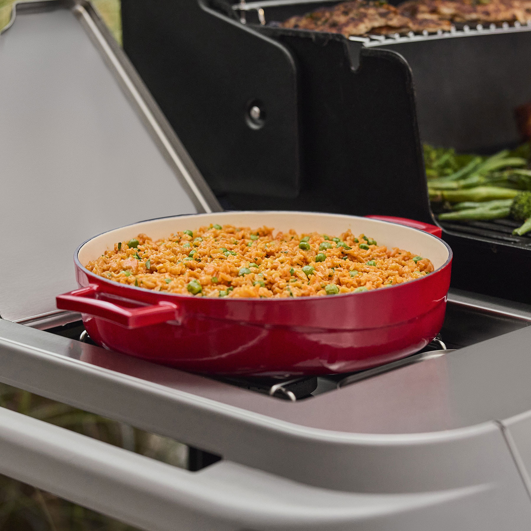 BARBECUE A GAS GENESISS E-335 NEW