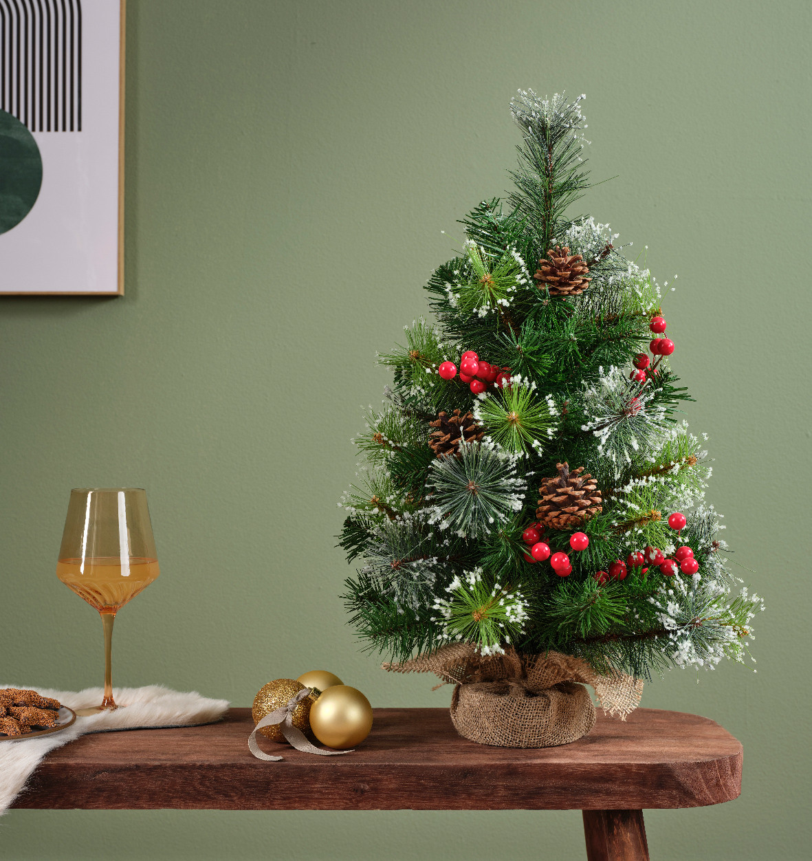 MINI ALBERO CON BACCHE/PIGNE H.75