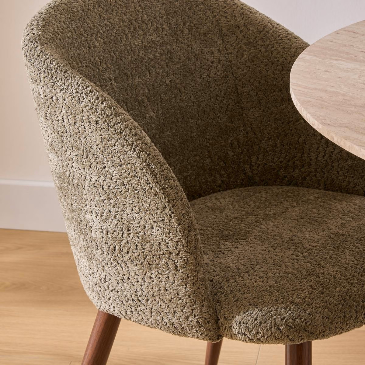 SEDIA IN VELL.VERDE GAMBE LEGNO SC.