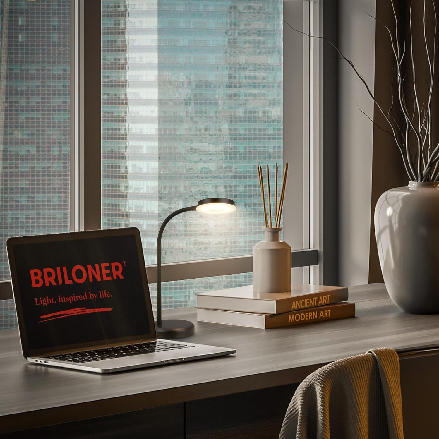 LAMP.DA TAVOLO LED 8W 3K NERO