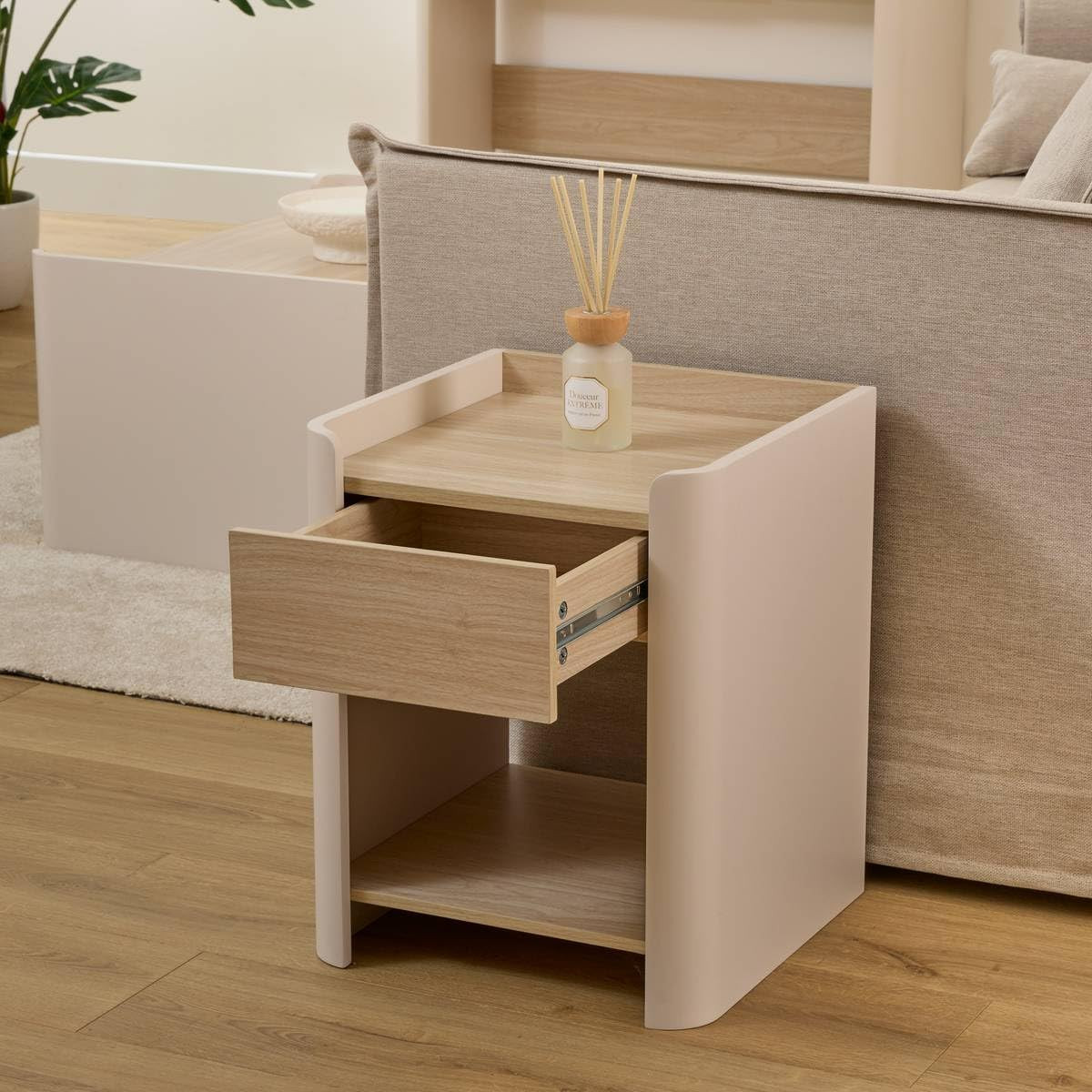 COMODINO ROUNDY H.50 AVORIO