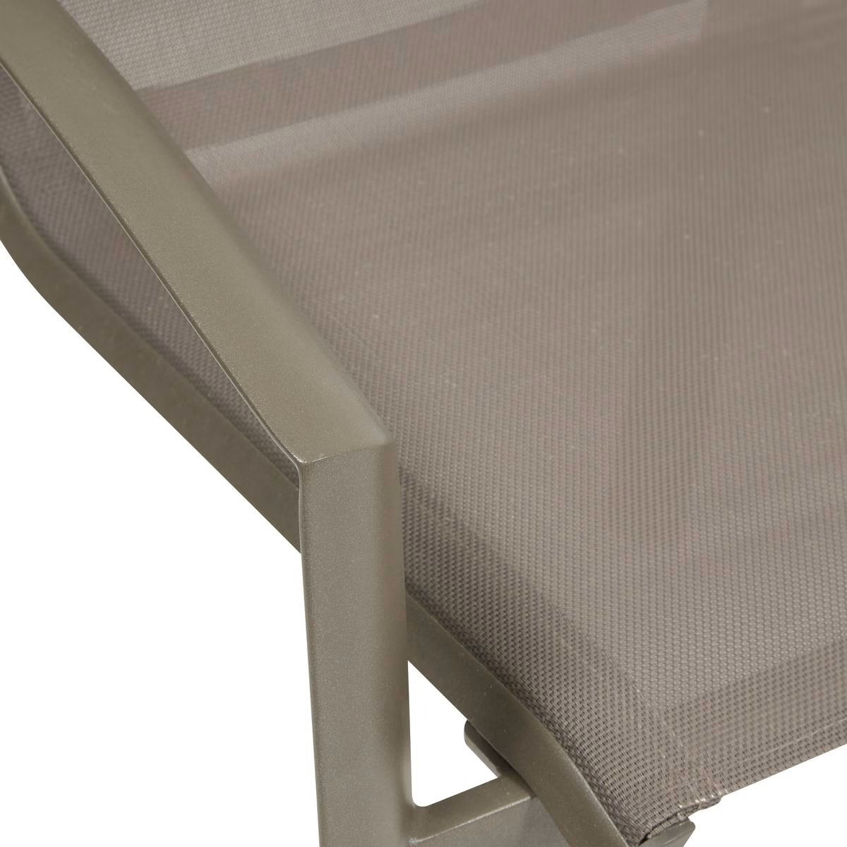 TAVOLO ALLUM.&PIETRA CM.259-339 C/6 POLTRONE CAFFE