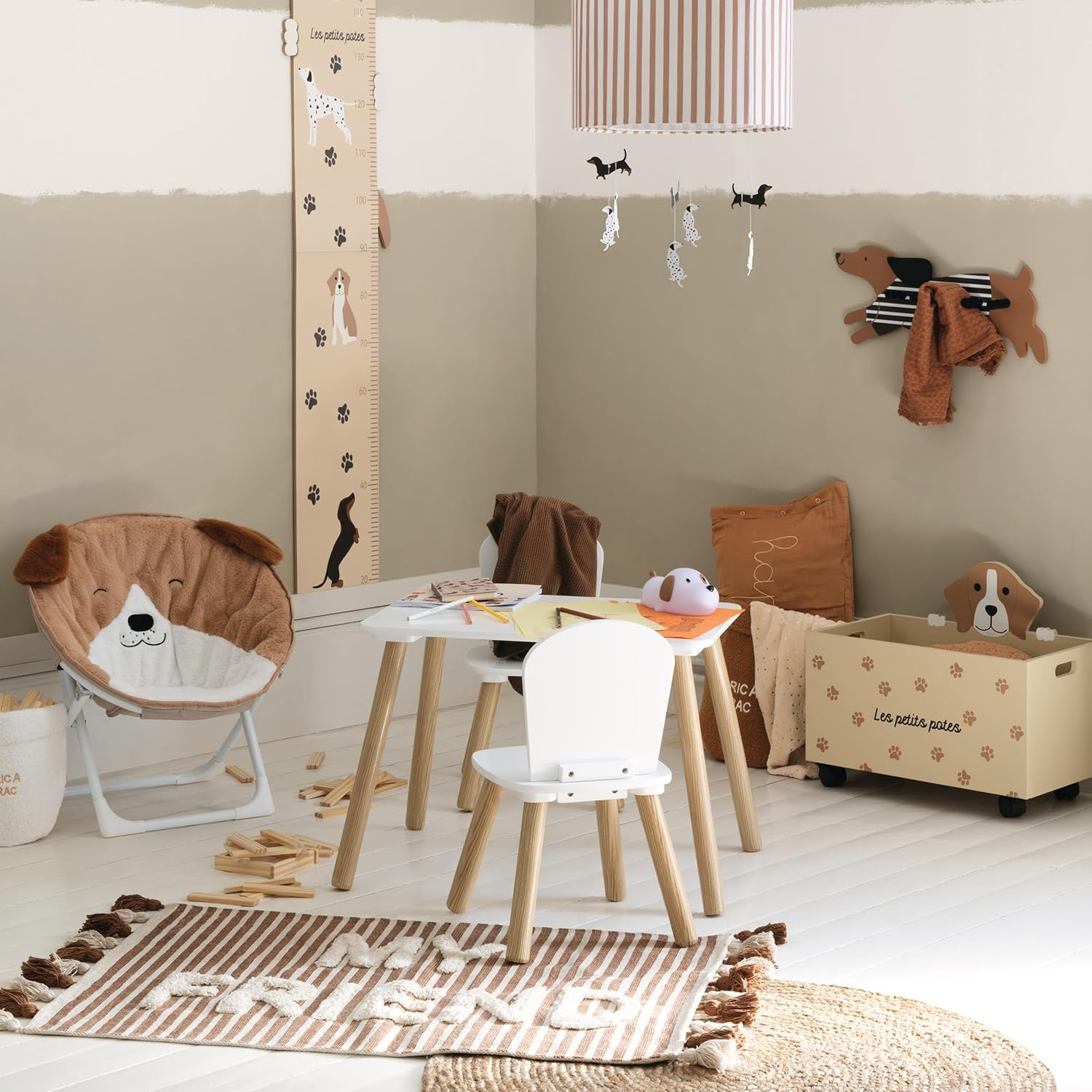 SET1 TAVOLO CM.58X38+2 SEDIE BAMBINI BIANCO/LEGNO